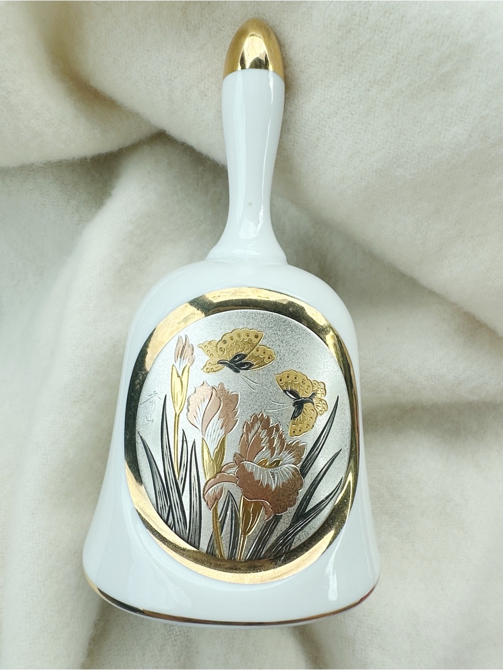 Chokin Art of Chokin 24 k Gold Plates Vintage Etched Porcelain Butterfly Bell